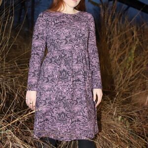 Longsleeved Lilac Witch Dress by Pretty Snake sz XL
